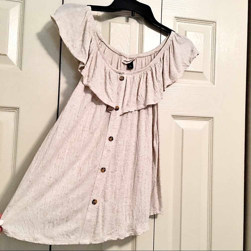 Boho casual beige flowy blouse top